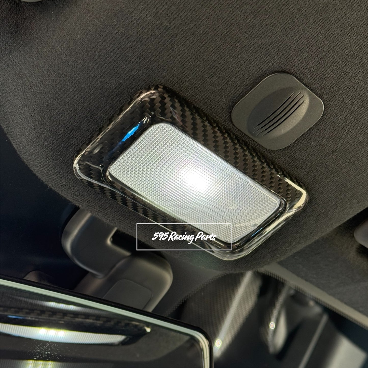 Courtesy light cover in REAL CARBON Fiat 500 Abarth - 595 - 695 - Fiat 500