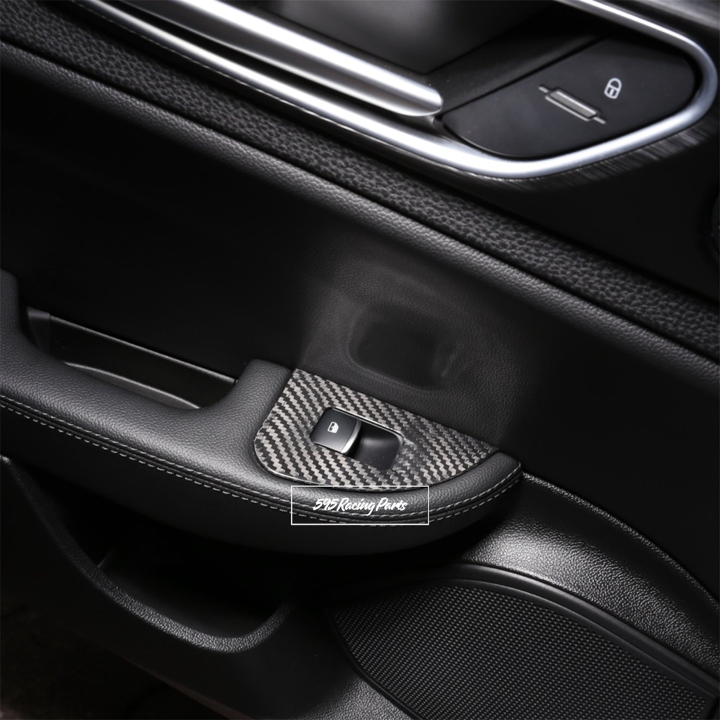 Window Button Covers in REAL CARBON for Alfa Romeo Giulia