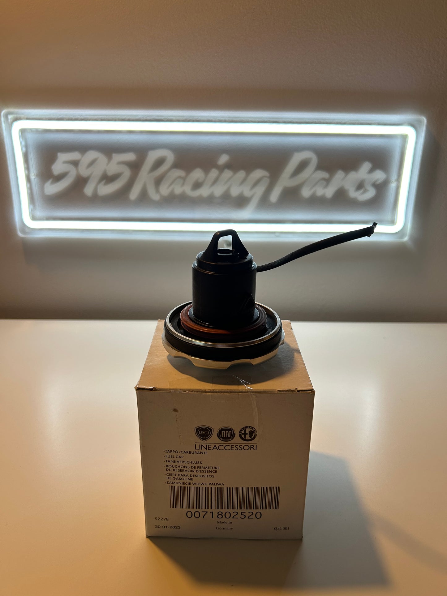 Tappo benzina in alluminio ORIGINALE FIAT per 500 Abarth - 595 - 695 - Fiat 500