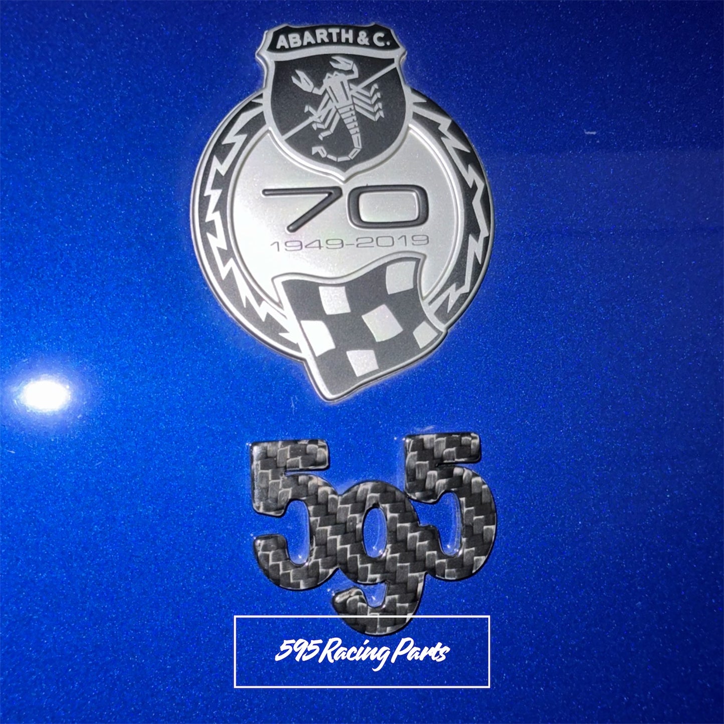 (PREORDINE) Cover logo 595 in CARBONIO VERO Fiat 500 Abarth - 595 - 695 - ESCLUSIVO
