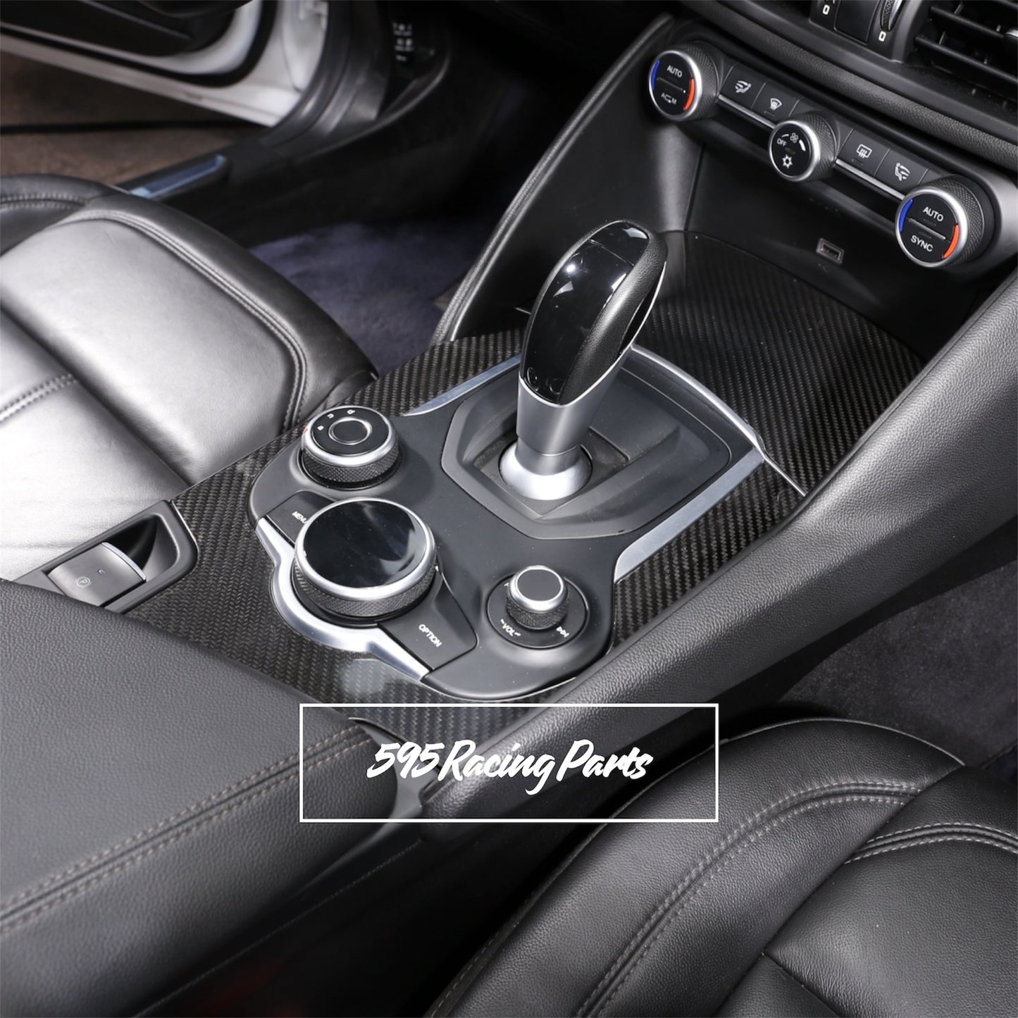 REAL CARBON central tunnel cover for Alfa Romeo Giulia