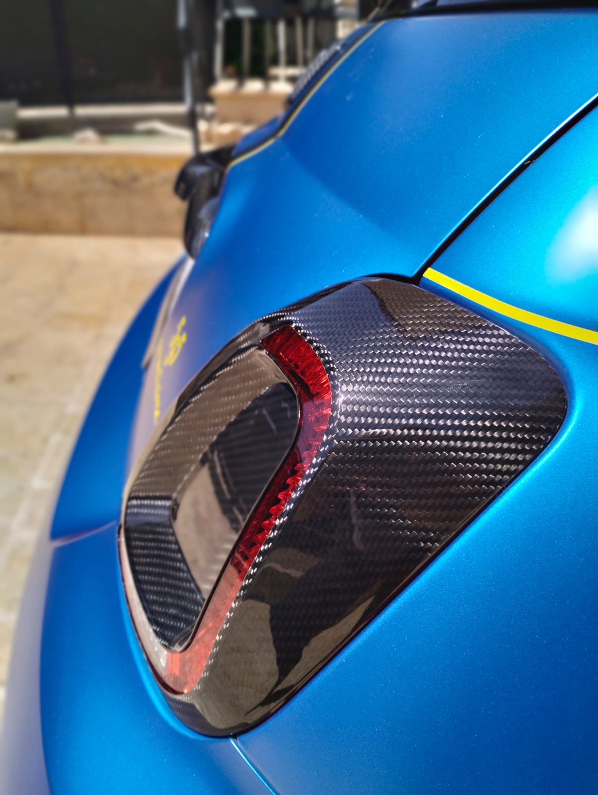 Coppia Cover fanali posteriori in VERO CARBONIO per Abarth 500 - 595 - 695 - Fiat 500 Restyling