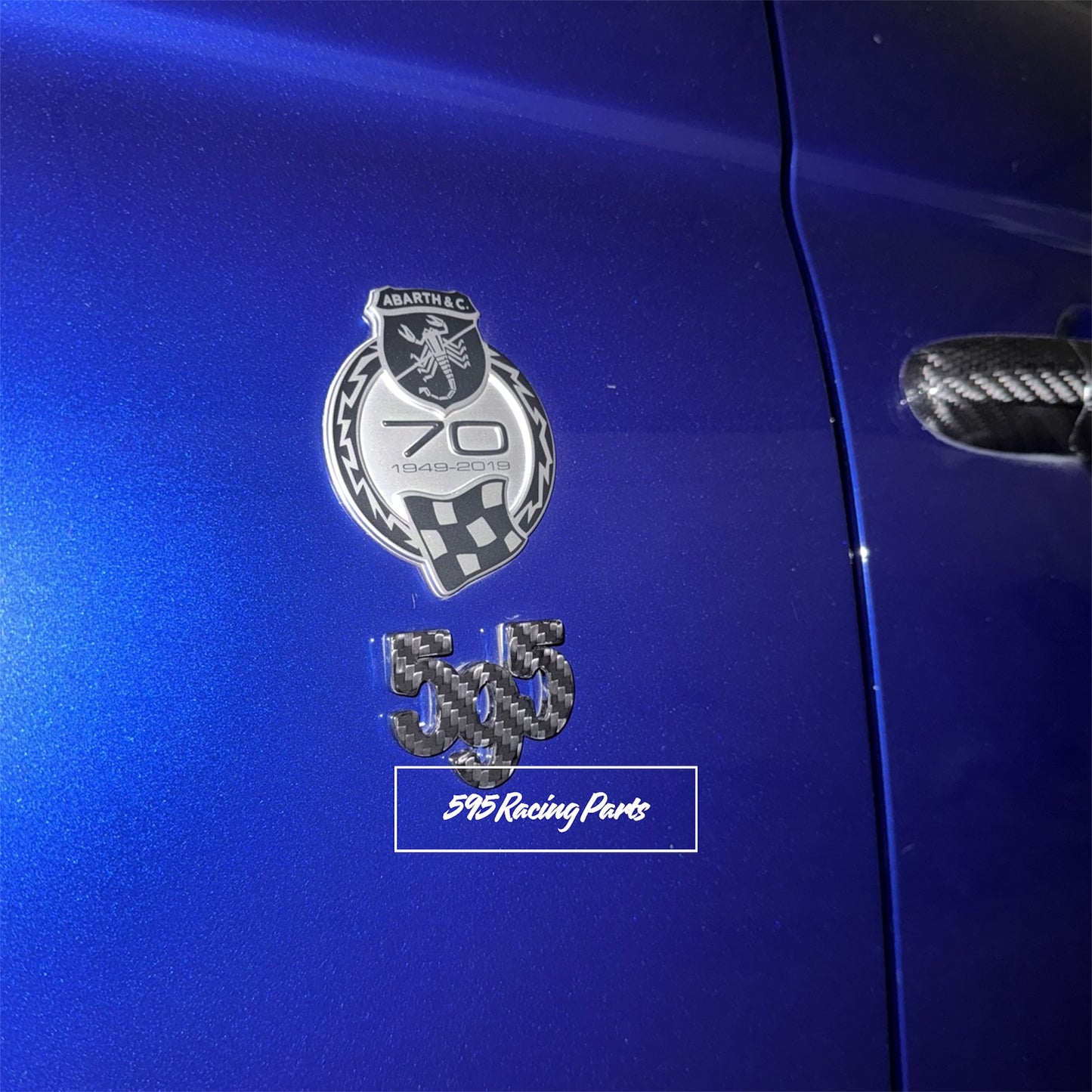 (PREORDINE) Cover logo 595 in CARBONIO VERO Fiat 500 Abarth - 595 - 695 - ESCLUSIVO