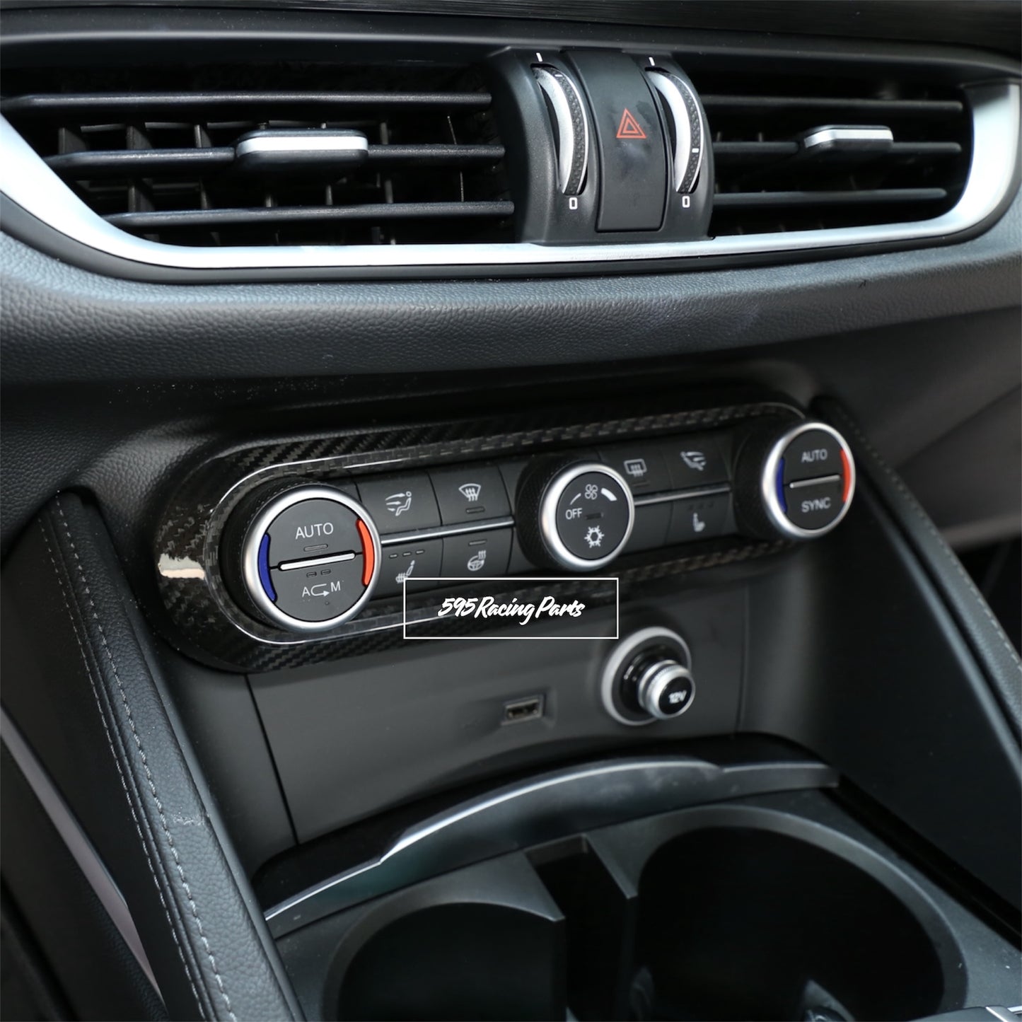 Cover console clima in VERO CARBONIO per Alfa Romeo Giulia