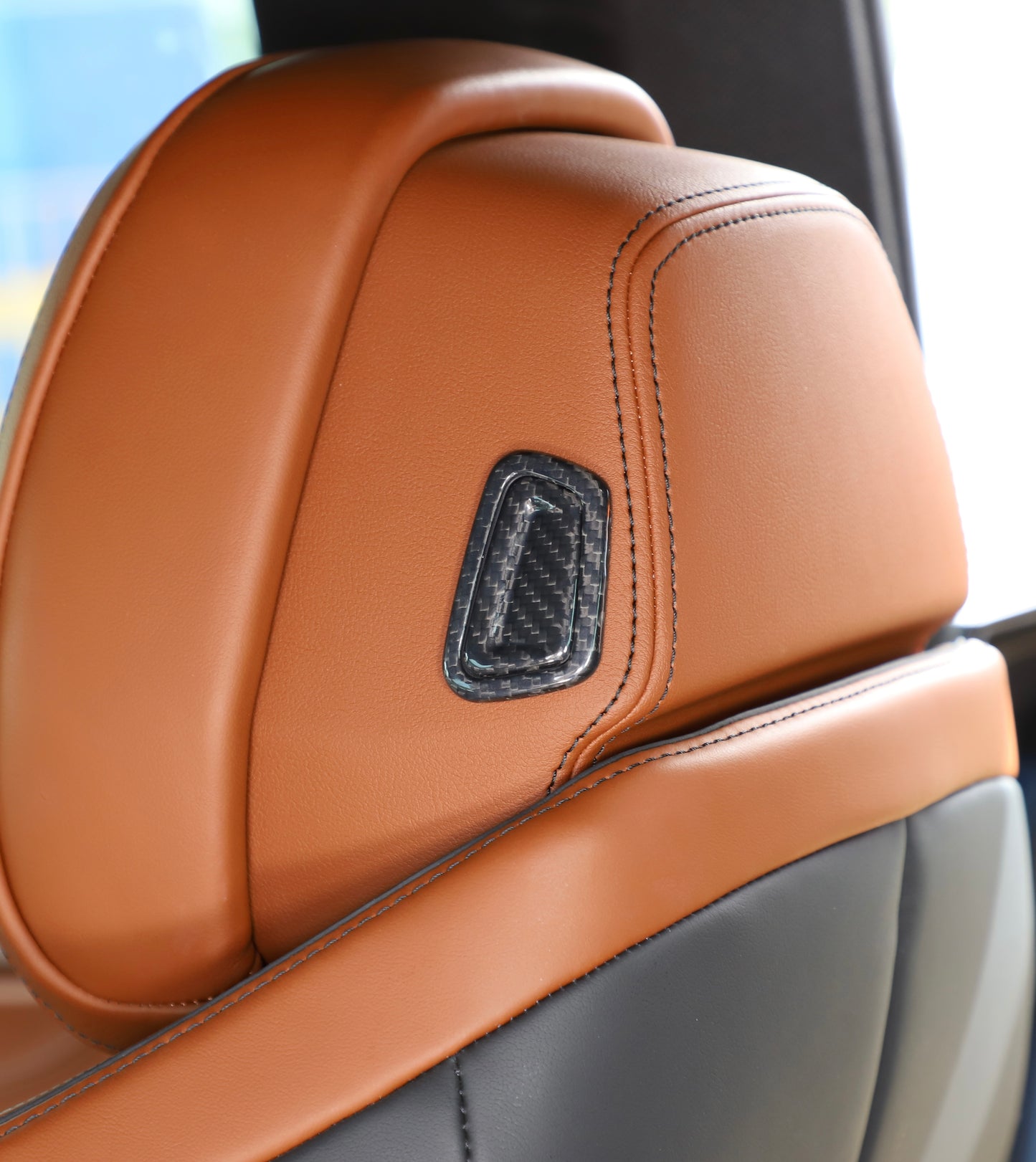 Cover bottone sedili anteriori in VERO CARBONIO per BMW Serie 8 2019-2022