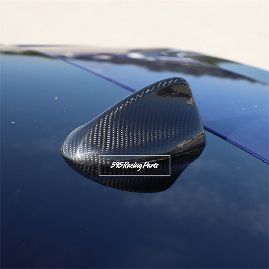 Antenna cover in REAL CARBON for Alfa Romeo Giulia