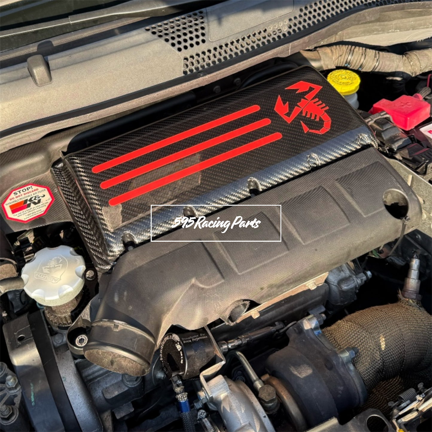 Cover scatola filtro in VERO CARBONIO per Fiat 500 Abarth (tutte le versioni)