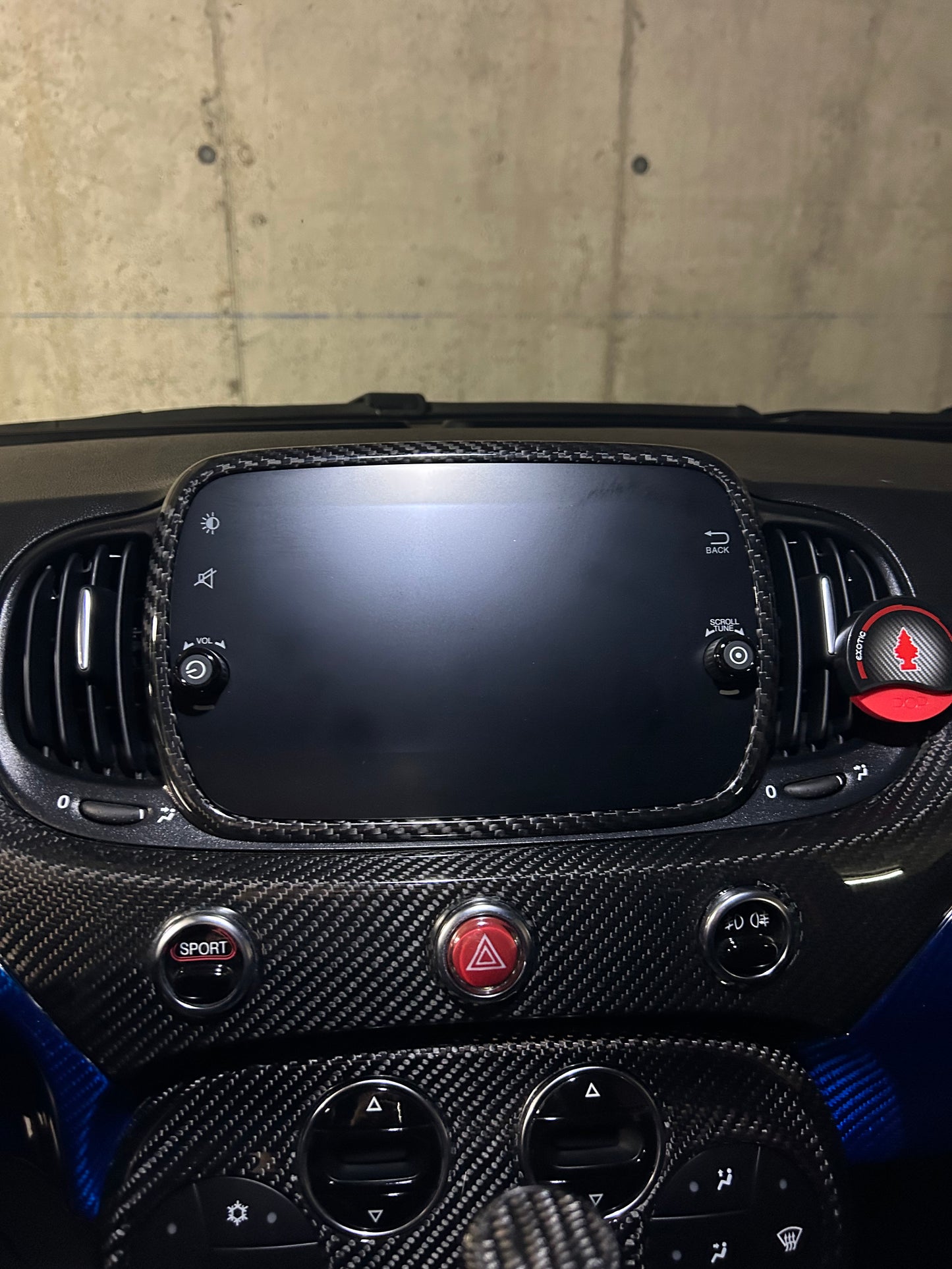 Car Radio Cover in REAL CARBON Fiat 500 Abarth 595 - 695 - Fiat 500 - in different finishes