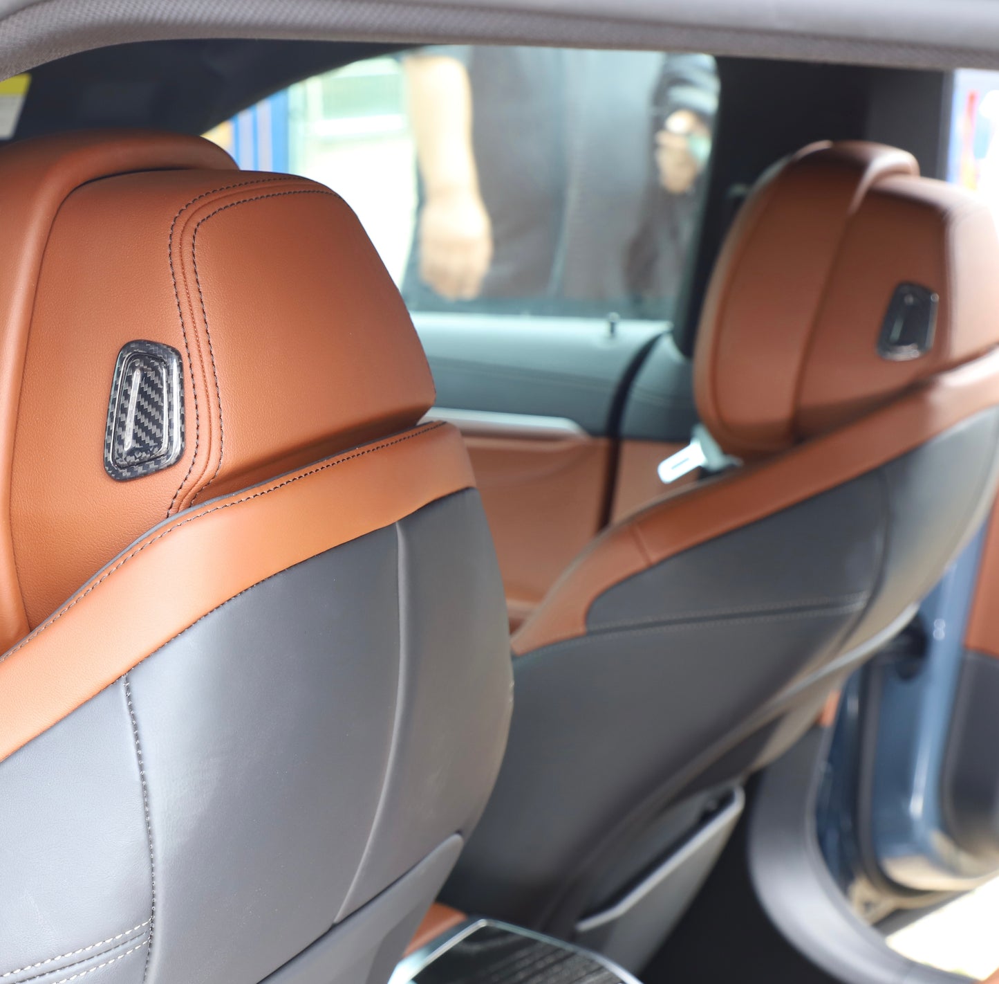 Cover bottone sedili anteriori in VERO CARBONIO per BMW Serie 8 2019-2022