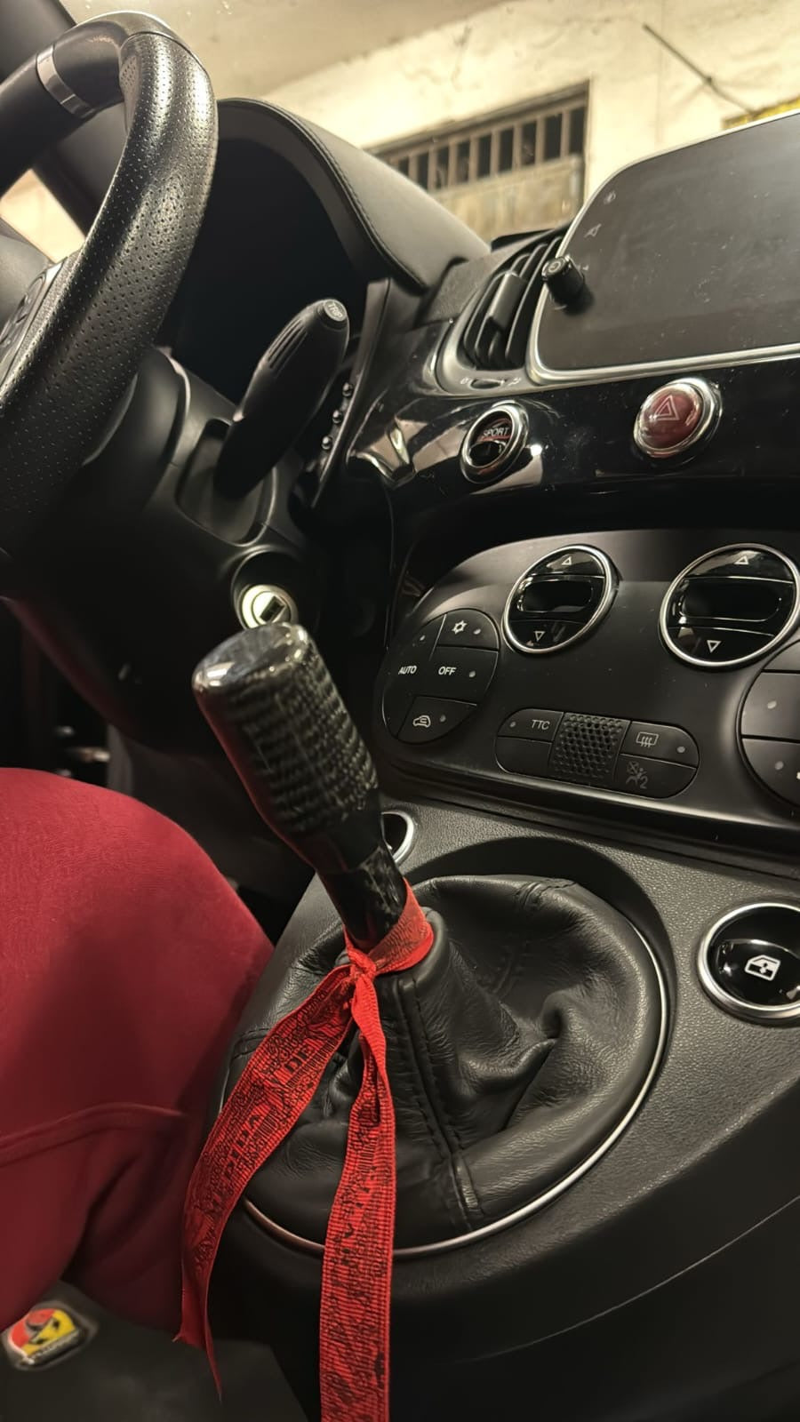 Gear knob in REAL CARBON Fiat 500 Abarth 595- 695