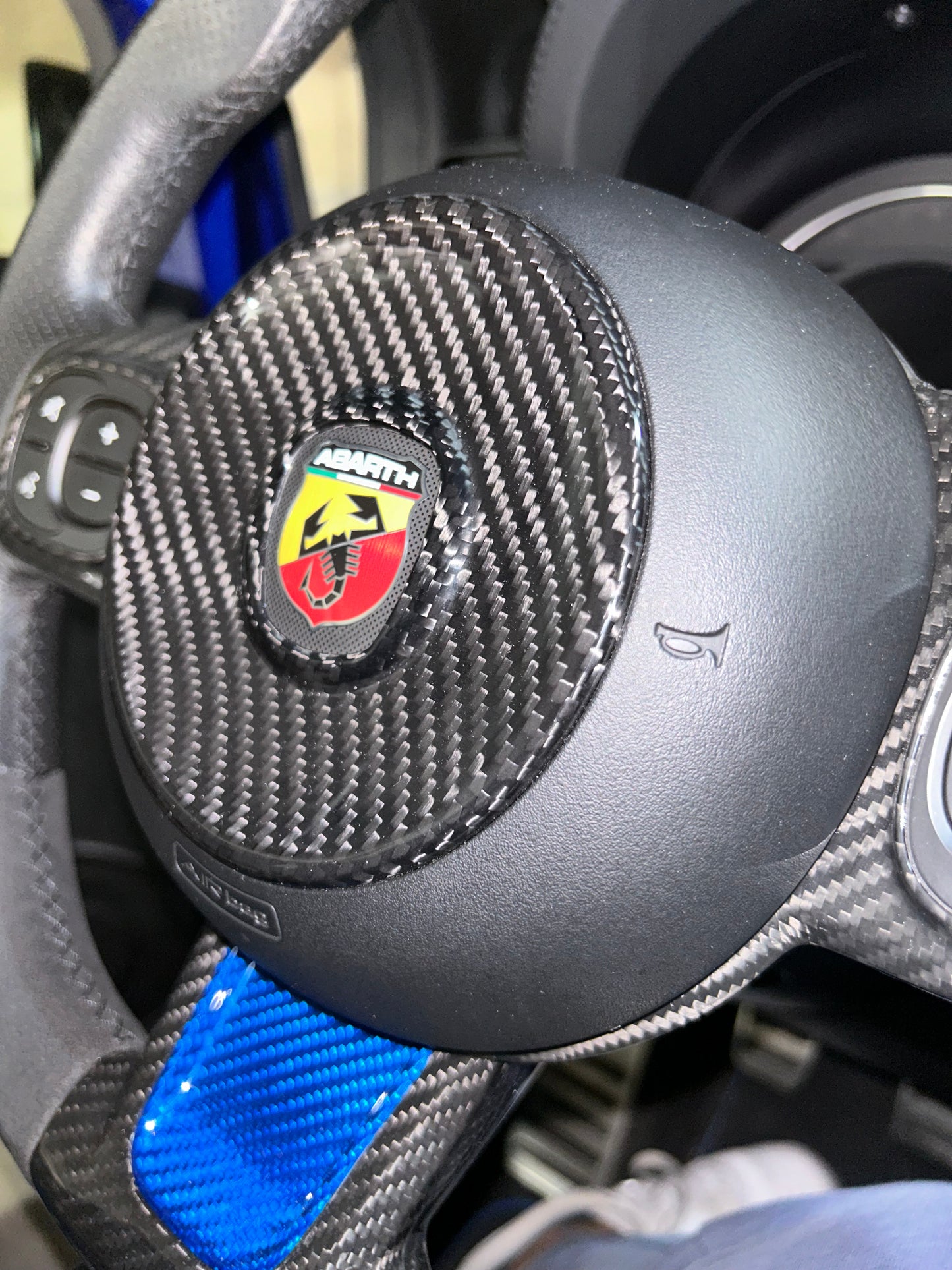 Steering Wheel Cover Airbag in REAL CARBON Fiat 500 Abarth - 595 - 695 - Fiat 500 - in different finishes 