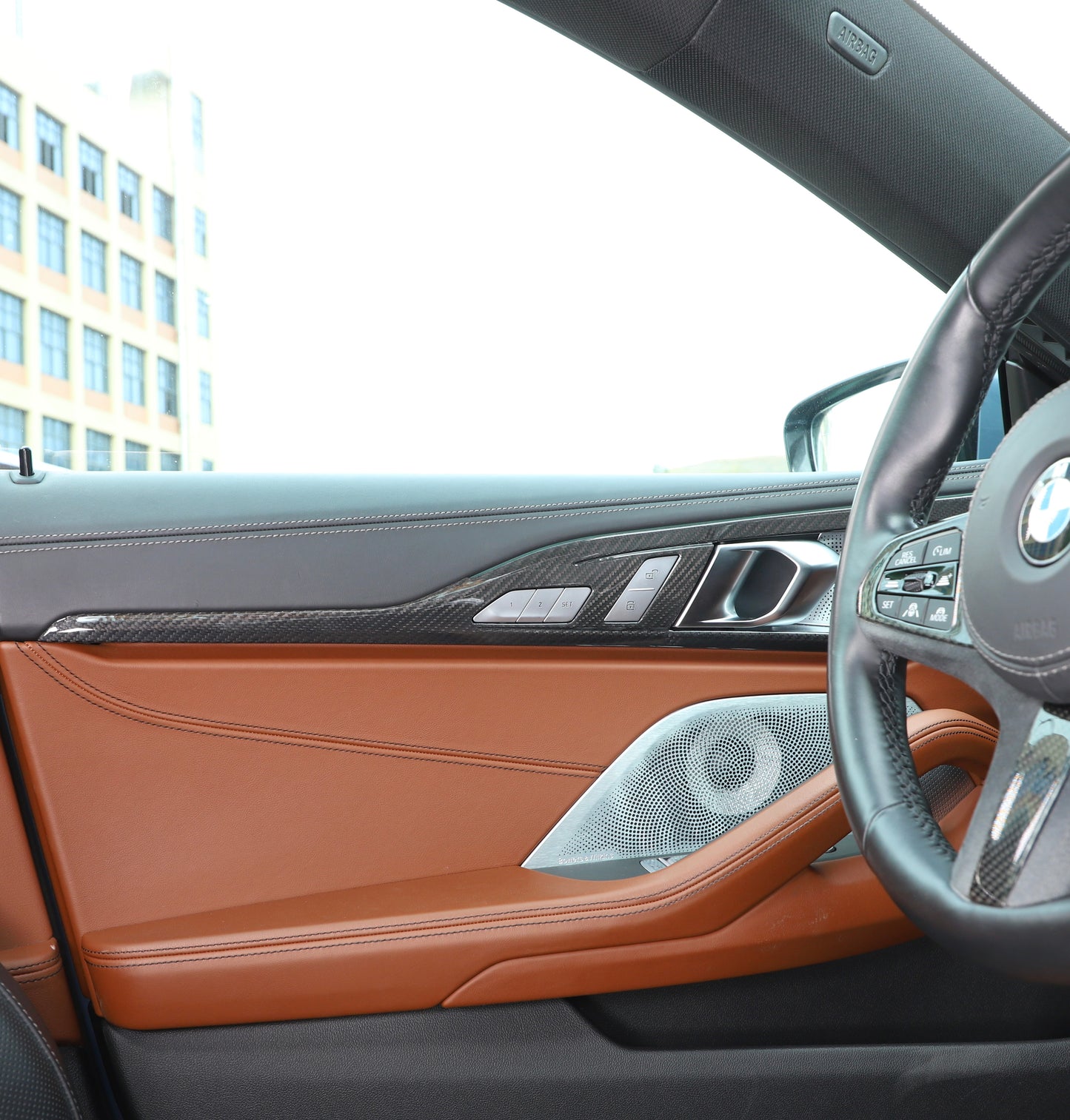 Cover maniglie portiere interne anteriori in VERO CARBONIO per BMW Serie 8 2019-2022