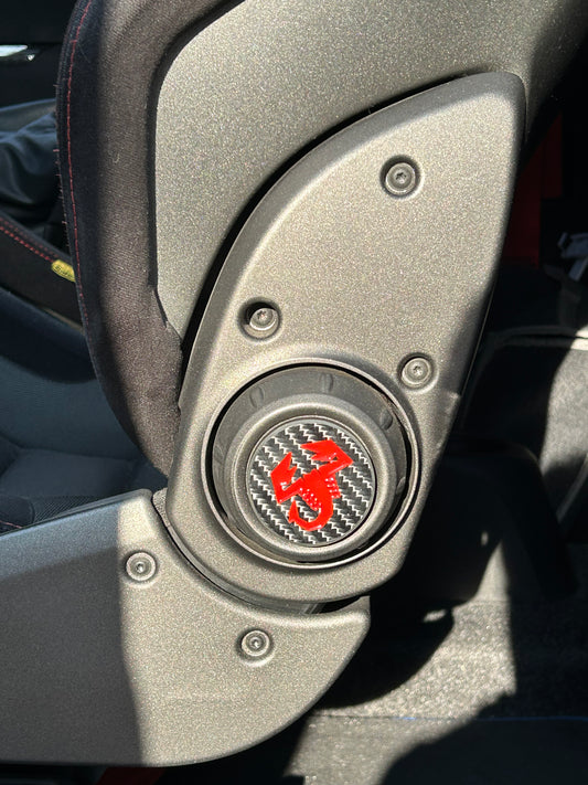 Coppia Cover rotelle sedili Sabelt in VERO CARBONIO per Abarth in diverse finiture