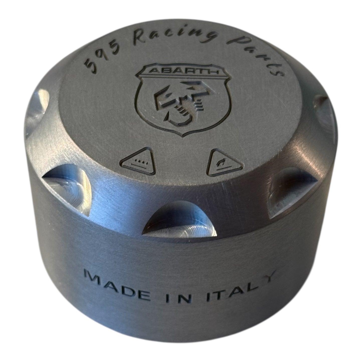 Aluminum coolant reservoir cap for Fiat 500 Abarth - Punto - Mito - 595 - 695 - in various colors