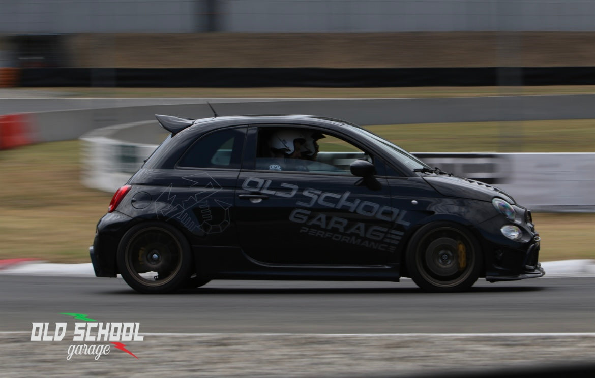 Spoiler in VERO CARBONIO per Fiat 500 Abarth 595 - 695