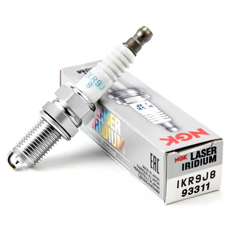 Set 4 Candele NGK IKR9J8 Laser Iridium Originali Abarth 500 - 595 - 695 - TJET