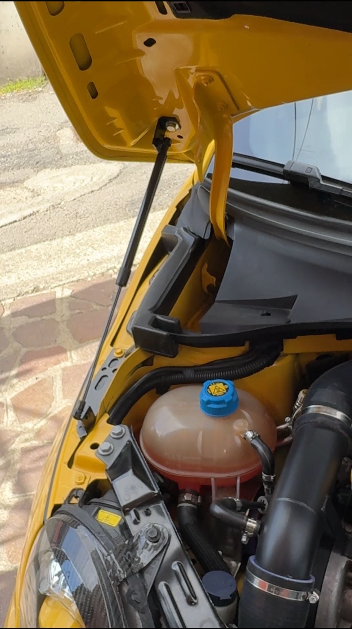 Kit Pistoncini a gas per apertura automatica cofano Fiat 500 Abarth - 595 - 695