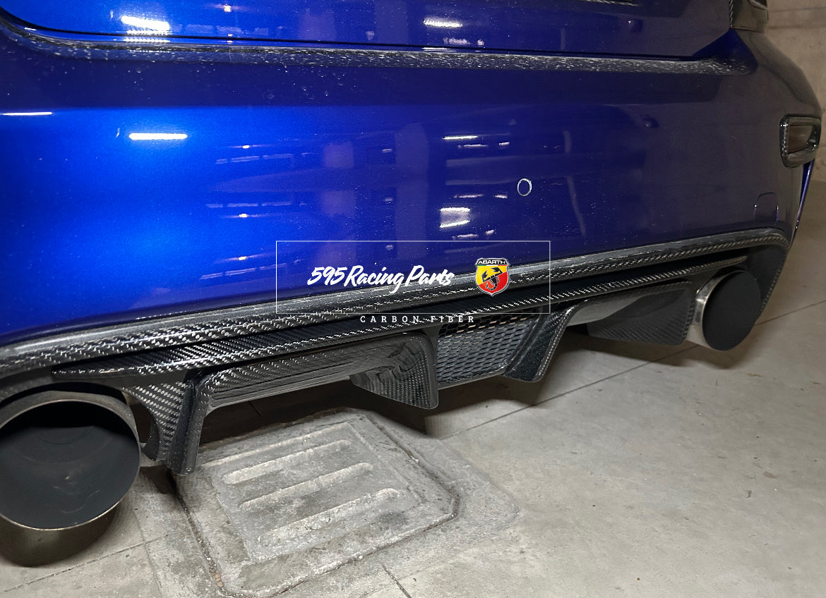 Cover Estrattore posteriore in VERO CARBONIO Fiat 500 Abarth - 595 - 695 - Restyling