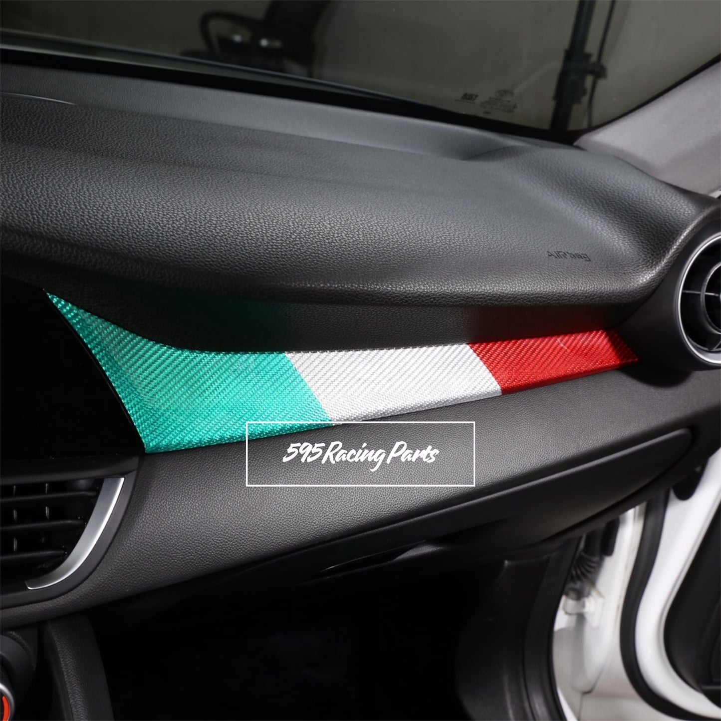 Cover cruscotto in VERO CARBONIO per Alfa Romeo Giulia - in diverse finiture